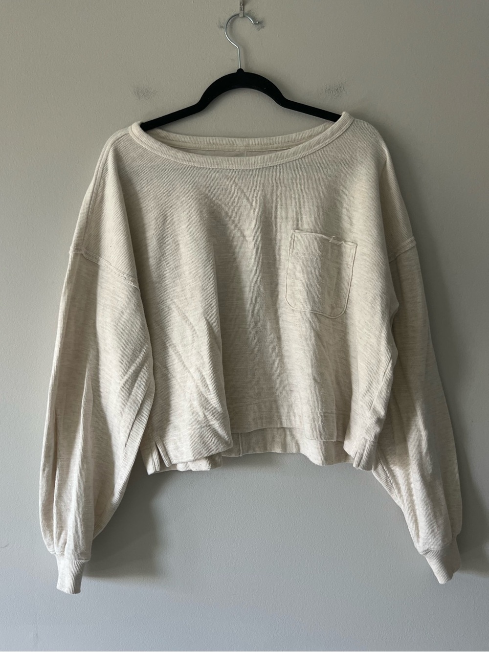 Aerie Waffle Knit Pocket Sweatshirt Size M Cream Balloon Sleeve Pullover